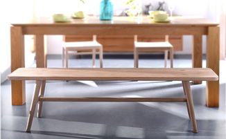 凹凸家具原創(chuàng)品牌 當(dāng)長(zhǎng)方凳邂逅化妝品，打造獨(dú)特收納美學(xué)